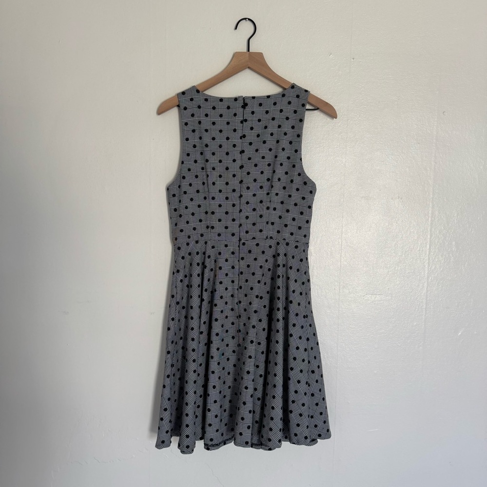 Elle Gray Polka Dot Fit & Flare Dress - Size 8 (No Belt) Vintage Inspired 1950s - Picture 4 of 11